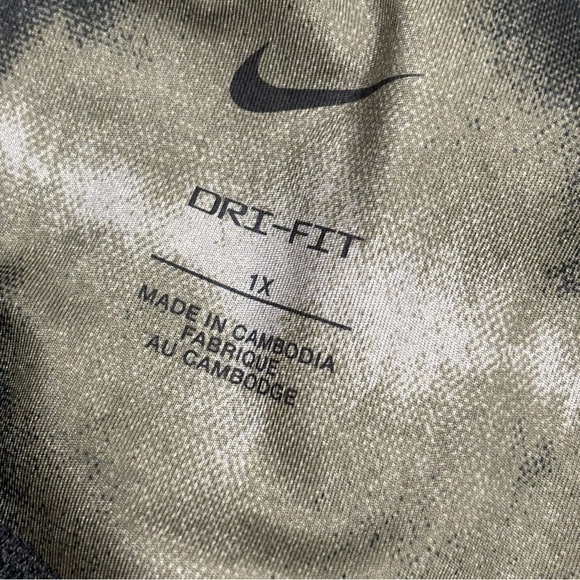 NIKE Womans Green Camo Leggings plus size 1X - Picture 7 of 14